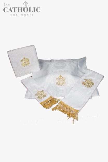 Gothic Vestment & Mass Set - White - Image 3